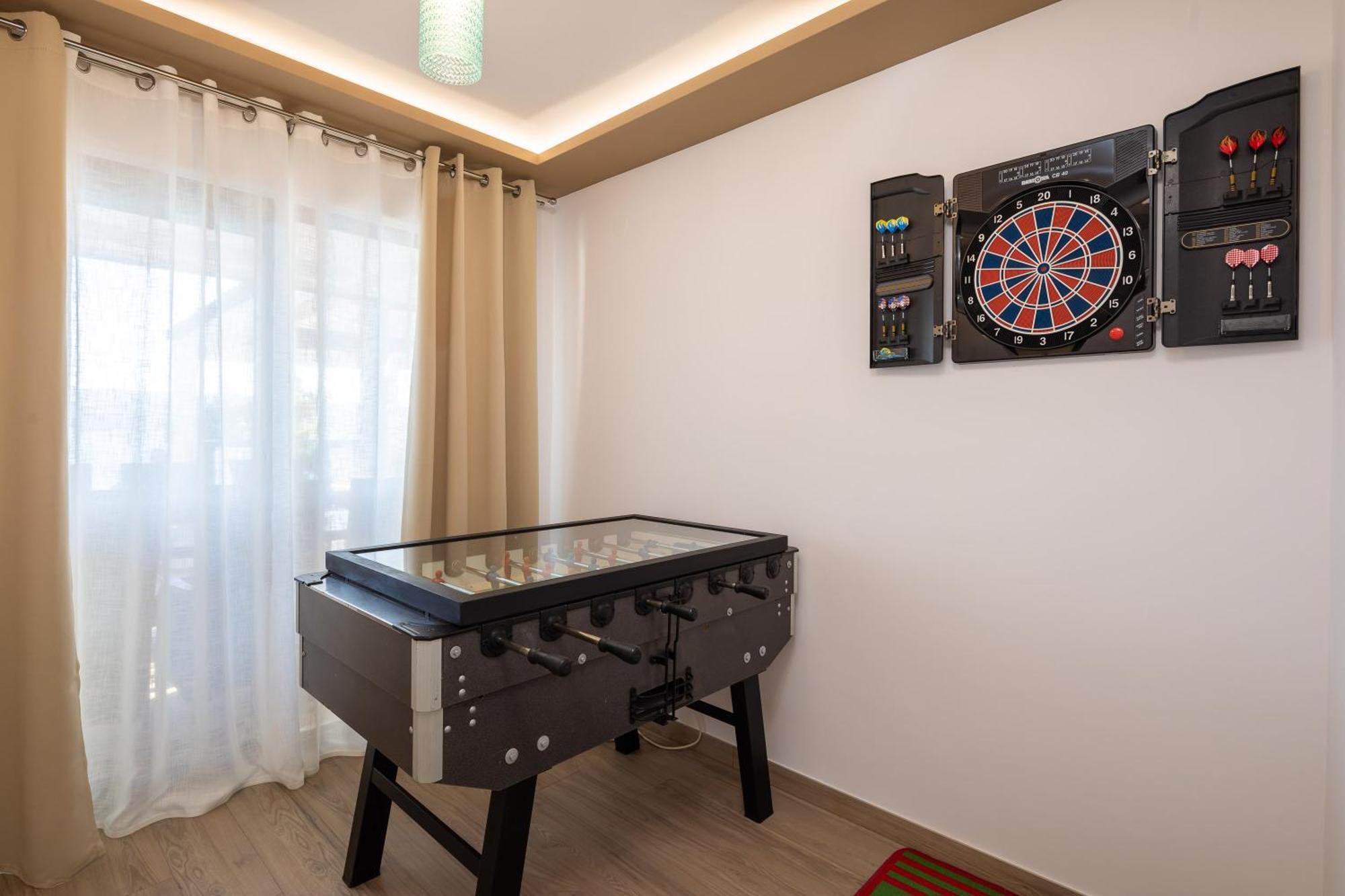 Luxury Seafront Villa With Heated Pool, Jacuzzi, Sea View, 150 M From Beach Stanici 외부 사진